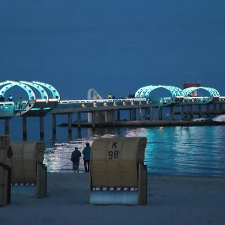 Im Kirschgarten 8 Mit Sauna, Terrasse Und Garten Kellenhusen